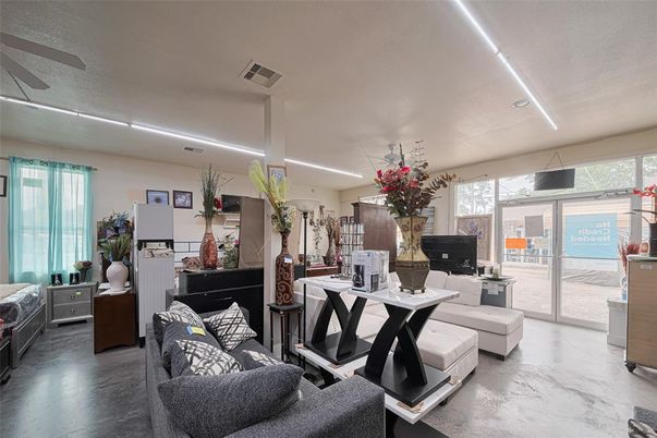 Interior, Kitchen, Living room, Marble, Recessed Lighting