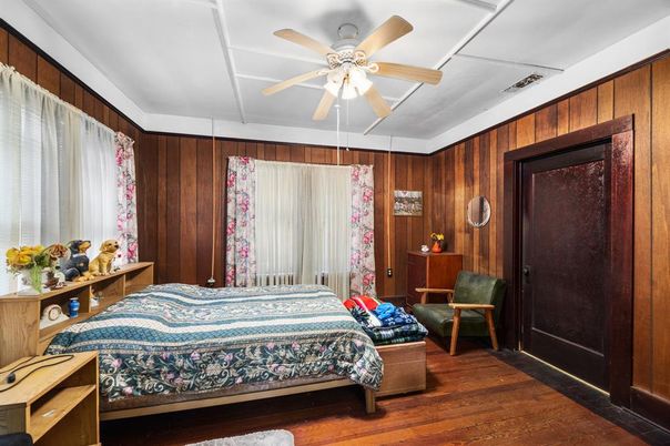 Bedroom, Interior, Wood Texture Flooring, Wooden Walls