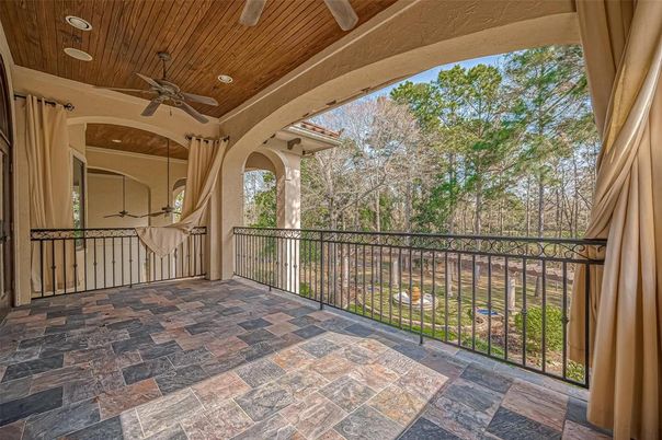 Exterior, Recessed Lighting