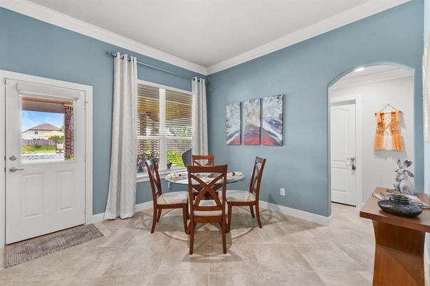 Dining room, Interior, Recessed Lighting