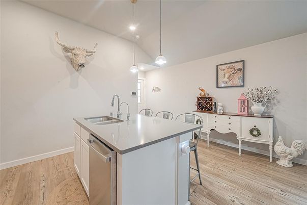 Interior, Kitchen, Pendant Lights, Recessed Lighting, Wood Texture Flooring