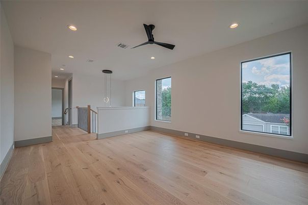 Empty room, Interior, Pendant Lights, Recessed Lighting, Wood Texture Flooring