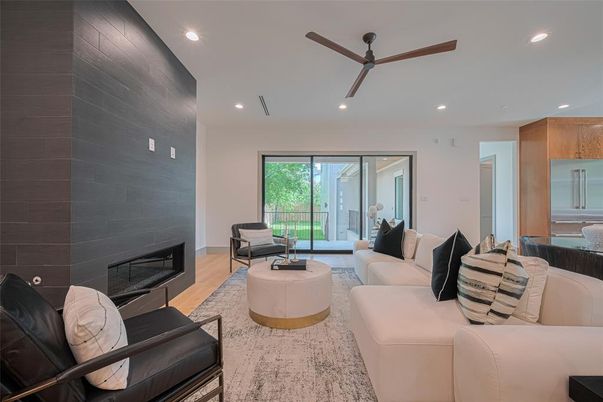 Fireplace, Interior, Living room, Recessed Lighting, Wood Texture Flooring