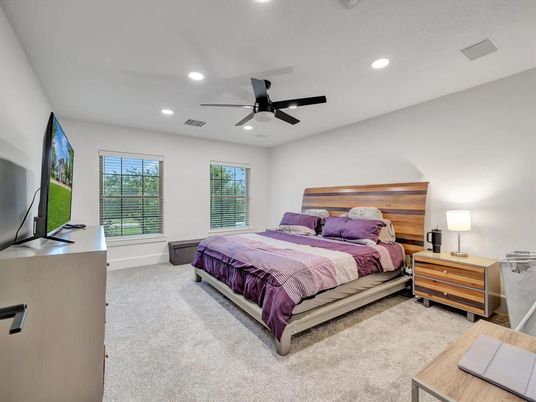 Bedroom, Interior, Recessed Lighting
