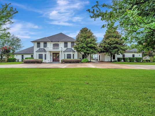 Attached, Backyard, Exterior, Facade, French Provincial