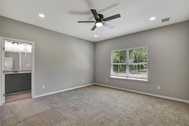 Bathroom, Empty room, Interior, Recessed Lighting
