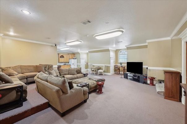 Dining room, Interior, Living room, Recessed Lighting