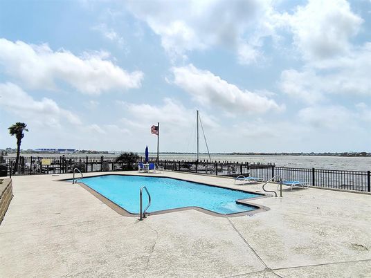 Exterior, Pool, Water