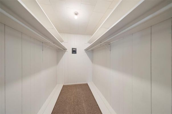 Interior, Walk-in Closets