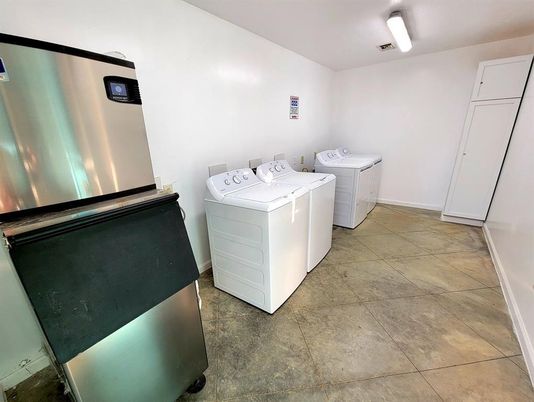 Interior, Washer