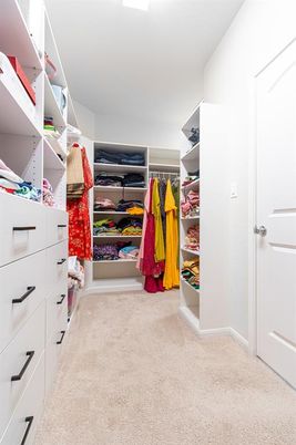 Interior, Walk-in Closets