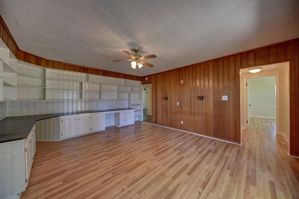 Empty room, Interior, Wood Texture Flooring, Wooden Walls