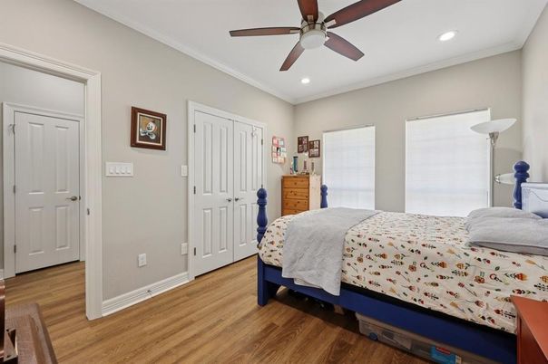 Bedroom, Interior, Recessed Lighting, Wood Texture Flooring