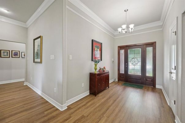 Chandelier, Interior, Recessed Lighting, Wood Texture Flooring