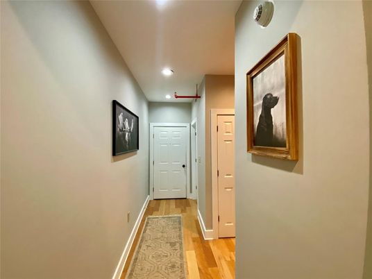 Interior, Recessed Lighting, Wood Texture Flooring