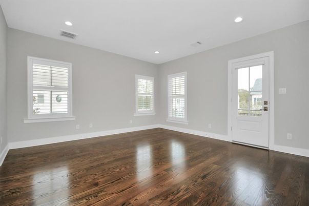 Empty room, Interior, Recessed Lighting, Wood Texture Flooring