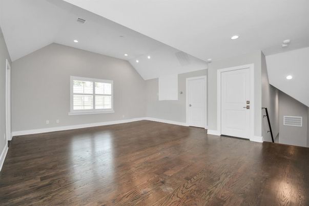 Empty room, Interior, Recessed Lighting, Wood Texture Flooring