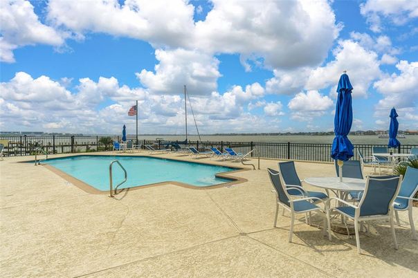 Exterior, Pool, Water