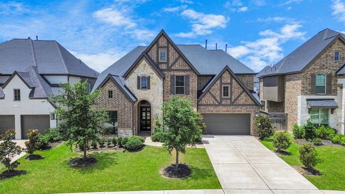 Attached, Exterior, Facade, Brick Facade, Tudor Revival