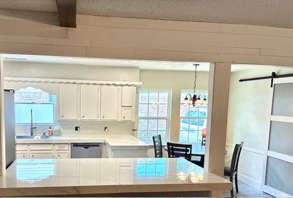Dining room, Interior, Kitchen, Pendant Lights