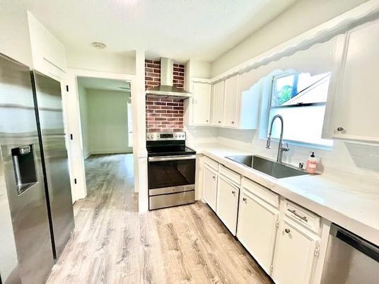 Interior, Kitchen, Stainless Steel Appliances, Wood Texture Flooring