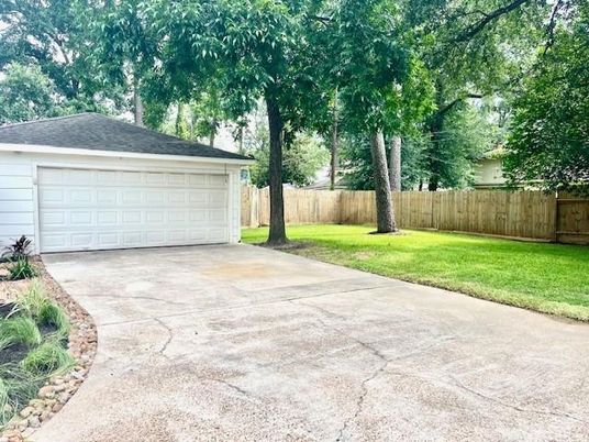 Backyard, Detached Garage, Exterior