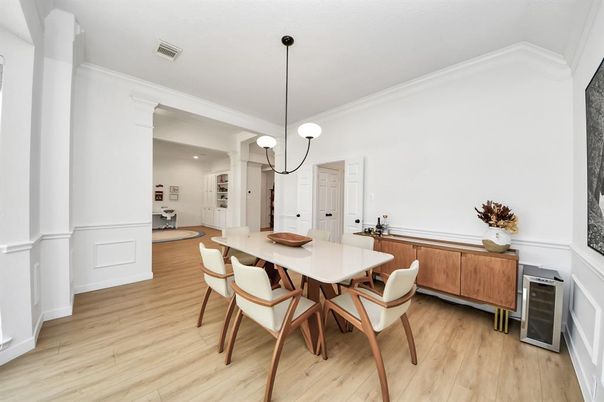 Dining room, Interior, Pendant Lights, Recessed Lighting, Wood Texture Flooring
