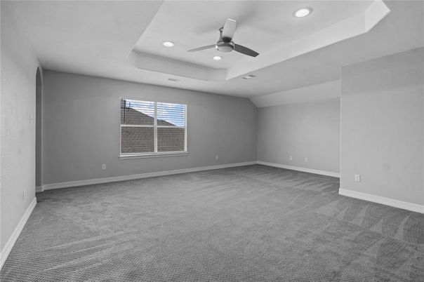 Empty room, Interior, Recessed Lighting