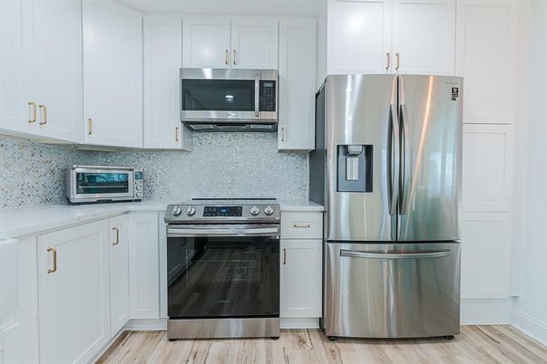Interior, Kitchen, Stainless Steel Appliances, Wood Texture Flooring