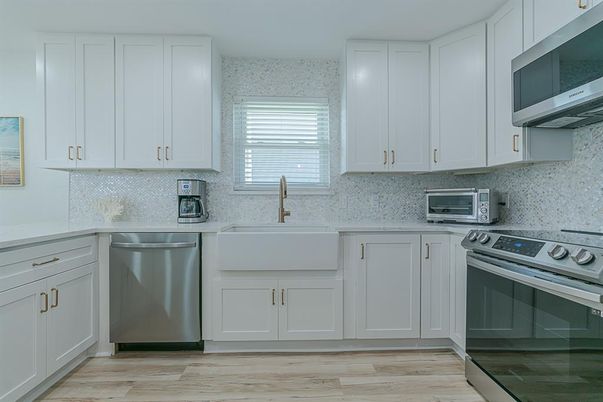 Interior, Kitchen, Stainless Steel Appliances, Wood Texture Flooring