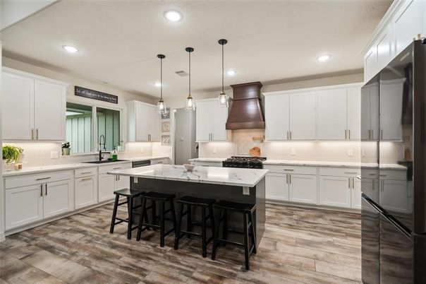Interior, Kitchen, Pendant Lights, Recessed Lighting, Wood Texture Flooring