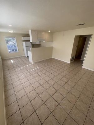 Empty room, Interior, Kitchen, Recessed Lighting