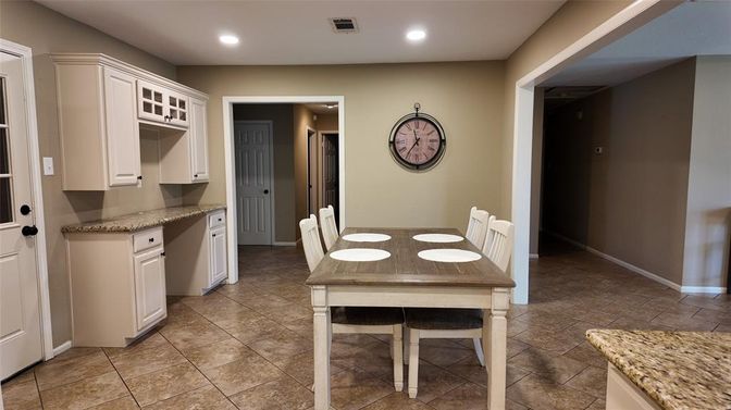 Dining room, Interior, Kitchen, Recessed Lighting