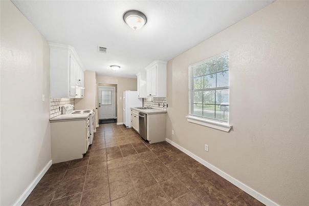 Interior, Kitchen, Washer