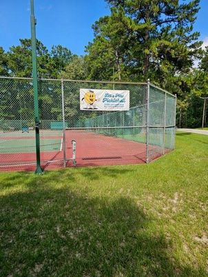 Exterior, Tennis Courts
