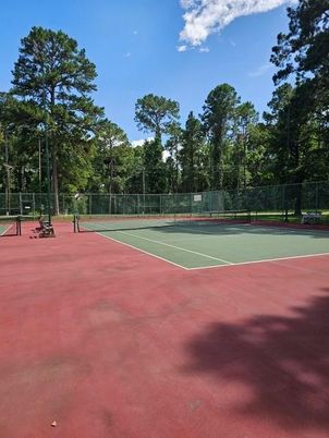 Exterior, Tennis Courts