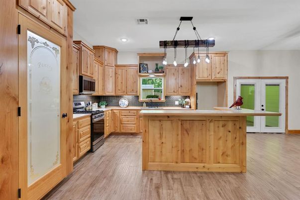 Interior, Kitchen, Pendant Lights, Recessed Lighting, Wood Texture Flooring
