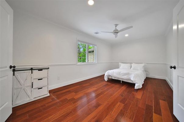Bedroom, Interior, Recessed Lighting, Wood Texture Flooring