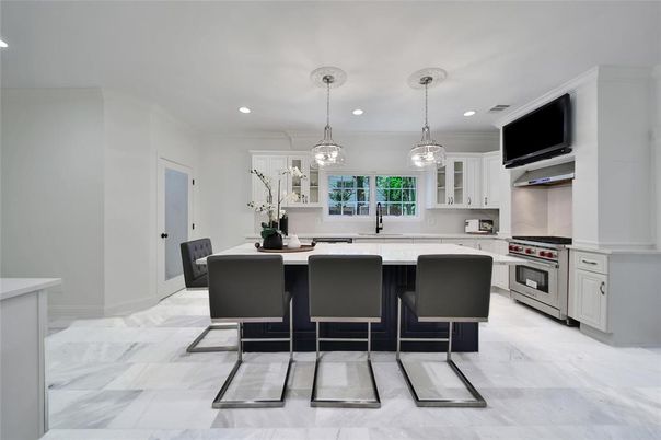 Dining room, Interior, Kitchen, Marble, Pendant Lights, Recessed Lighting, Stainless Steel Appliances