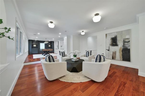 Interior, Kitchen, Living room, Pendant Lights, Recessed Lighting, Wood Texture Flooring