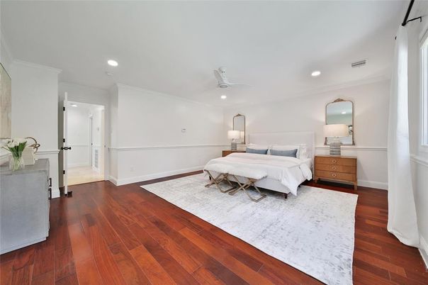 Bedroom, Interior, Recessed Lighting, Wood Texture Flooring