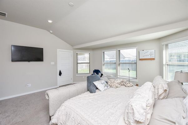 Bedroom, Interior, Recessed Lighting, Water
