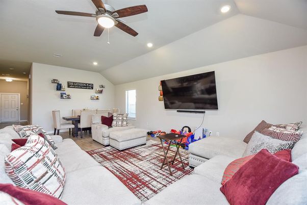 Dining room, Interior, Living room, Recessed Lighting