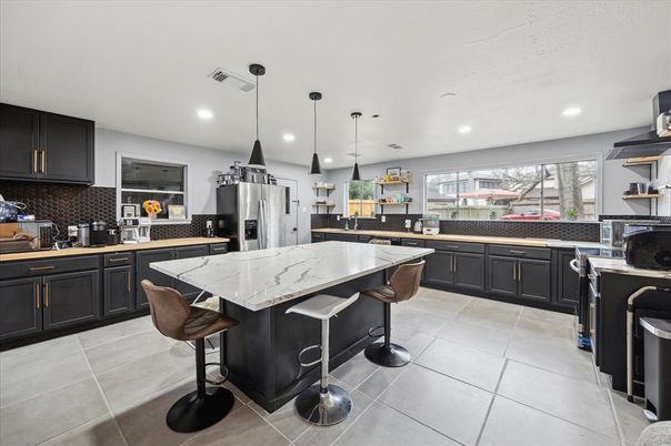 Interior, Kitchen, Pendant Lights, Recessed Lighting, Stainless Steel Appliances
