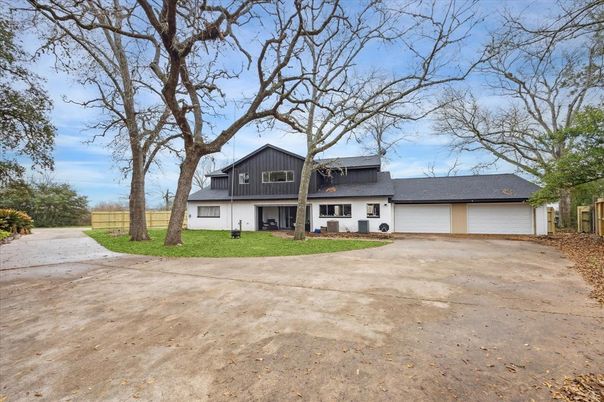Attached, Backyard, Exterior, Facade, Farmhouse