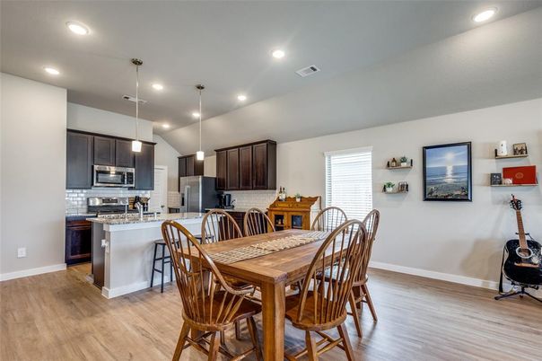 Dining room, Interior, Kitchen, Pendant Lights, Recessed Lighting, Wood Texture Flooring