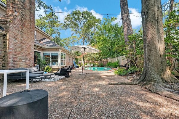 Backyard, Exterior, Pool