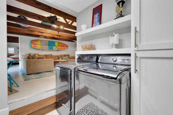 Interior, Living room, Washer, Wooden Beams, Wooden Ceilings
