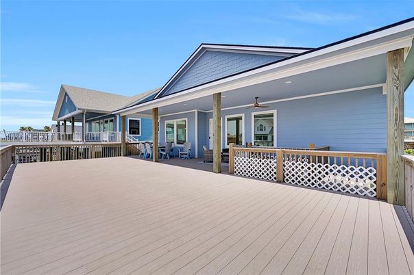 Exterior, Solar Panels