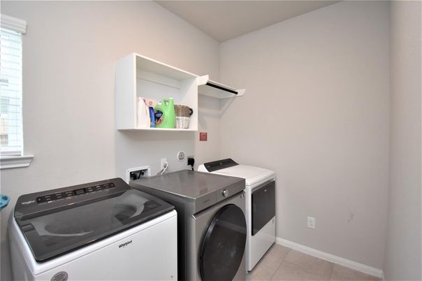 Interior, Washer